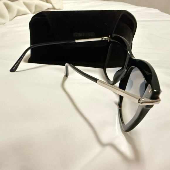 Tom Ford black and silver sunglasses - Picture 3 of 5